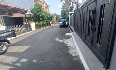 Rumah 1.5 Lantai Siap Huni Di Haji Nawi, 50 Meter Ke Haji Nawi Raya