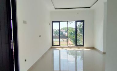 Rumah Elegan di Lokasi Favorit Palagan Sleman dekat Hotel Hyatt