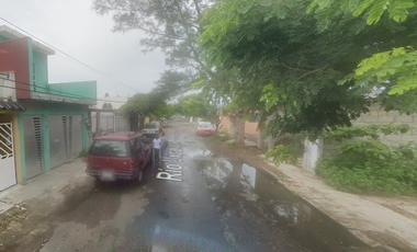 Casa en Remante Bancario.  **Fantástica oportunidad que no puede dejar pasar**