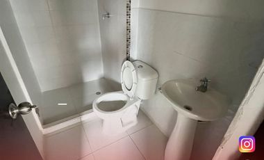 SE ARRIENDA APTO CC PORTAL DEL RIO