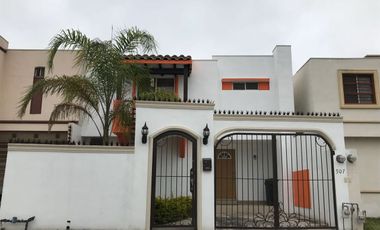 Rento casa en Lomas Jardines, Garcia, con espacio adicional para Home Office