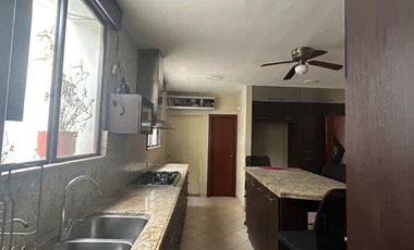 Casa en venta en Via a Samborondon Urb. Palmar del Rio