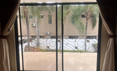 Casa en venta en Via a Samborondon Urb. Palmar del Rio