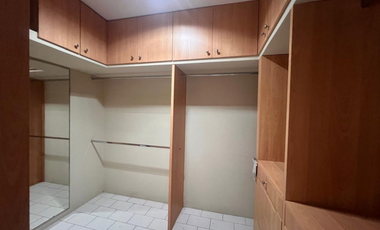 Casa en venta en Via a Samborondon Urb. Palmar del Rio