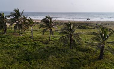 Terreno en Puerto Escondido Frente a La Playa