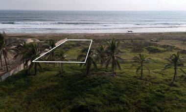 Terreno en Puerto Escondido Frente a La Playa