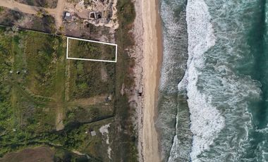 Terreno en Puerto Escondido Frente a La Playa