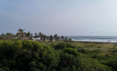 Terreno en Playa Agua Balnca Frente Al Mar