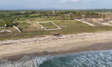 Terreno Frente a La Playa en Puerto Escondido