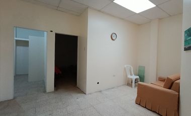Venta de casa, 5 dormitorios en Sauces 2, Guayaquil