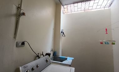 Venta de casa, 5 dormitorios en Sauces 2, Guayaquil