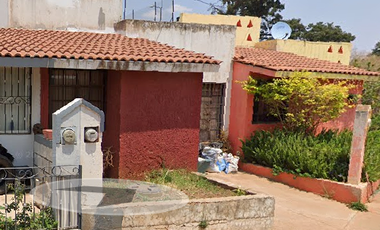 CASA EN VENTA EN  FRACCIONAMIENTO TIERRA ROJA  Jalisco