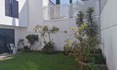 CASA EN VENTA EN PRIVADA RESIDENCIAL MIRAVALLE.