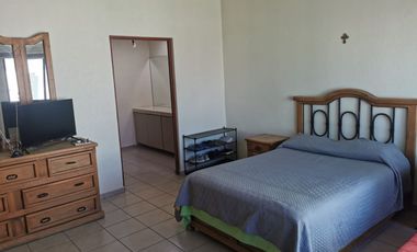 CASA EN VENTA EN PRIVADA RESIDENCIAL MIRAVALLE.