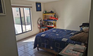 CASA EN VENTA EN PRIVADA RESIDENCIAL MIRAVALLE.