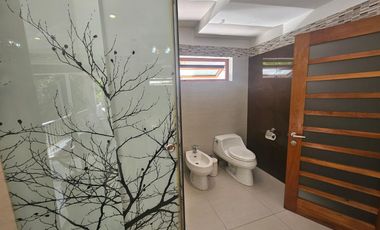 BROKER PASO HONDO REMODELADA 4D-5B-10 ESTAC- PISCINA