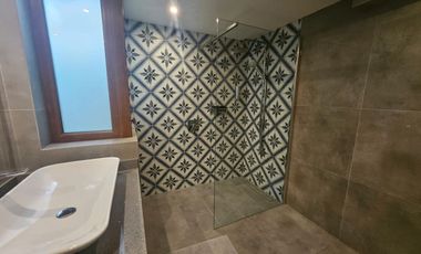 BROKER PASO HONDO REMODELADA 4D-5B-10 ESTAC- PISCINA