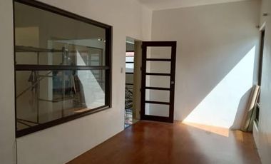House and Lot for Rent at White Plains, Quezon City