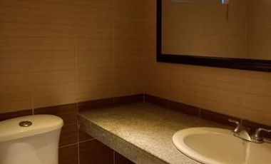 House and Lot for Rent at White Plains, Quezon City