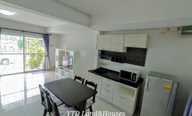 For Sale/Rent 2-storey townhome in Villaggio Bangna Km.26, peaceful, not crowded, near the clubhouse. complete kitchen extension a corner house