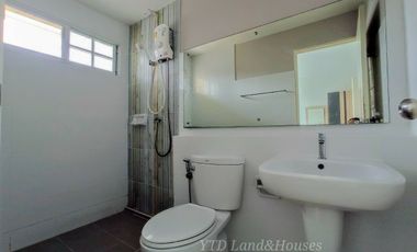 For Sale/Rent 2-storey townhome in Villaggio Bangna Km.26, peaceful, not crowded, near the clubhouse. complete kitchen extension a corner house