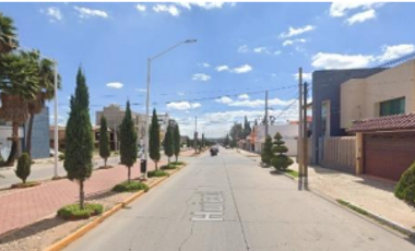 VENTA DE HERMOSA CASA