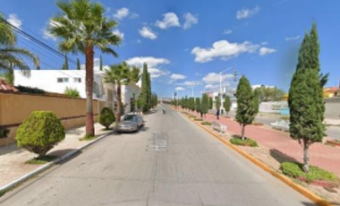 VENTA DE HERMOSA CASA