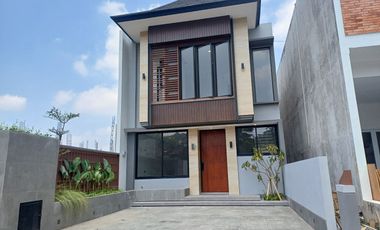 Rumah Heritage Modern di Sleman dekat Sleman City Hall