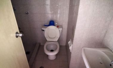 Cityland Wack Wack Royale Mansion 82 sqm 2BR corner unit w/ balcony, golf course view P5.7M only! for sale.