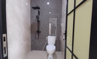 Rumah Luas Elegan Modern di Sleman 5 menit dari Kampus UII