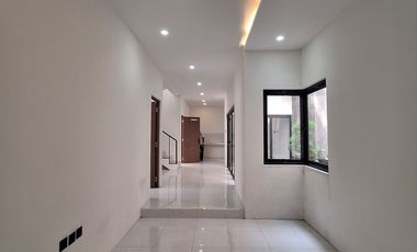 Rumah Rustic Modern di Sleman dekat Pamella 7 Swalayan