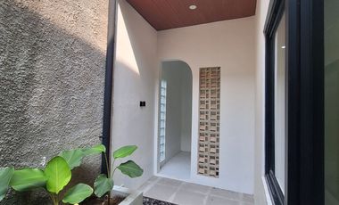 Rumah Rustic Modern di Sleman dekat Pamella 7 Swalayan