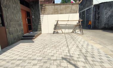 Rumah Mewah Free Kitchen Set di Sleman dekat Superindo Palagan