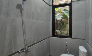 Rumah Mewah Free Kitchen Set di Sleman dekat Superindo Palagan