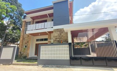Rumah Luas 4 Kamar Siap Huni di Sleman dekat Kampus UII