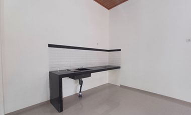 Rumah Luas 4 Kamar Siap Huni di Sleman dekat Kampus UII