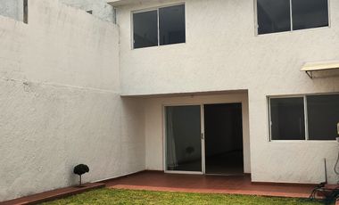 Casa en venta en Tlalpan, al sur de CDMX, 3 recámaras, 230 m² de construcción