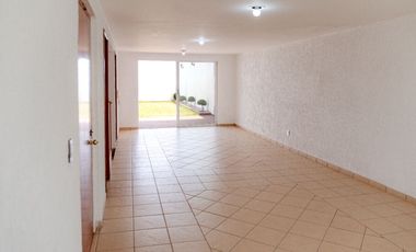 Casa en venta en Tlalpan, al sur de CDMX, 3 recámaras, 230 m² de construcción