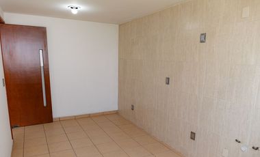 Casa en venta en Tlalpan, al sur de CDMX, 3 recámaras, 230 m² de construcción