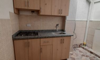 ARRIENDO APARTAESTUDIO SEGUNDO PISO EN ALTAMIRA