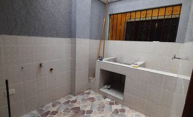 ARRIENDO APARTAESTUDIO SEGUNDO PISO EN ALTAMIRA