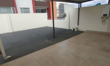 SE ARRIENDA CASA EN SAN IGNACIO