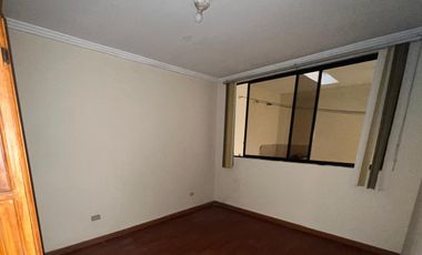 COMODO DEPARTAMENTO EN ARRIENDO, EN LA CIUDADELA SIMON BOLIVAR (BAÑOS) CUENCA