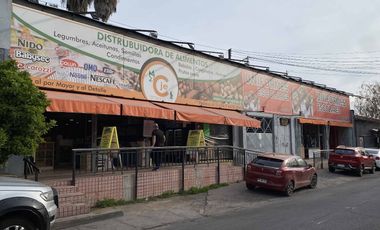 Vende Gran Local Comercial en Buin Centro