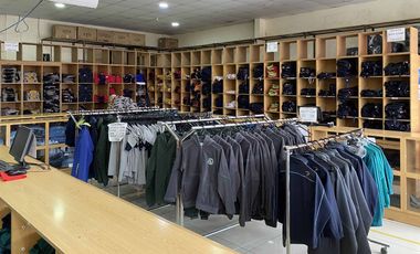 Vende Gran Local Comercial en Buin Centro