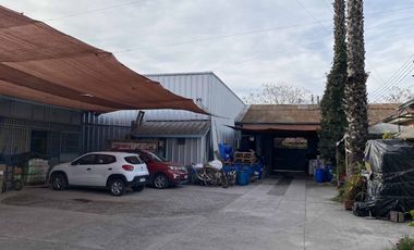 Vende Gran Local Comercial en Buin Centro