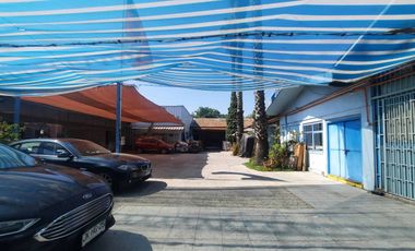 Vende Gran Local Comercial en Buin Centro