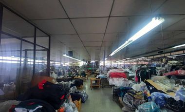 Vende Gran Local Comercial en Buin Centro