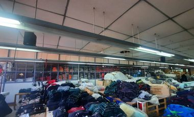 Vende Gran Local Comercial en Buin Centro