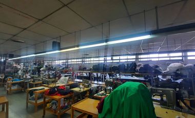 Vende Gran Local Comercial en Buin Centro